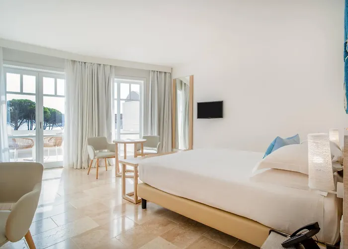 Felix - La Coluccia 酒店 5*